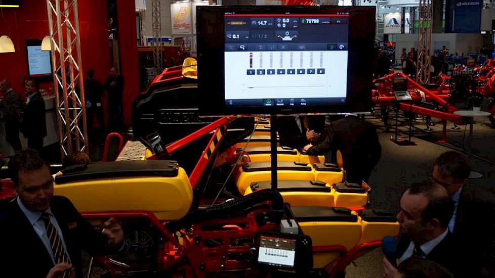 De Vaderstad zaaimachine beschikt over bediening via i-pad