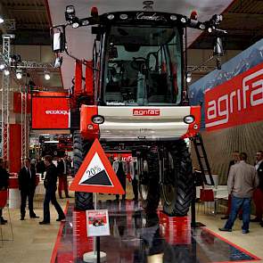 Op de Agritechnica staan ook veel producenten van spuitmachines, zoals Agrifac.