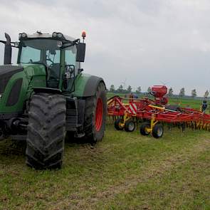 Machines die in één werkgang veel tegelijk doen belasten de bodem minder.