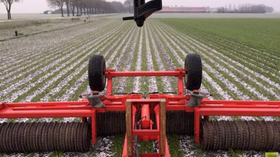 Vorst in Groningen en de boeren worden even druk, twittert Klaas Froma, adviseur akkerbouw in Noord-Groningen voor DLV-Plant.