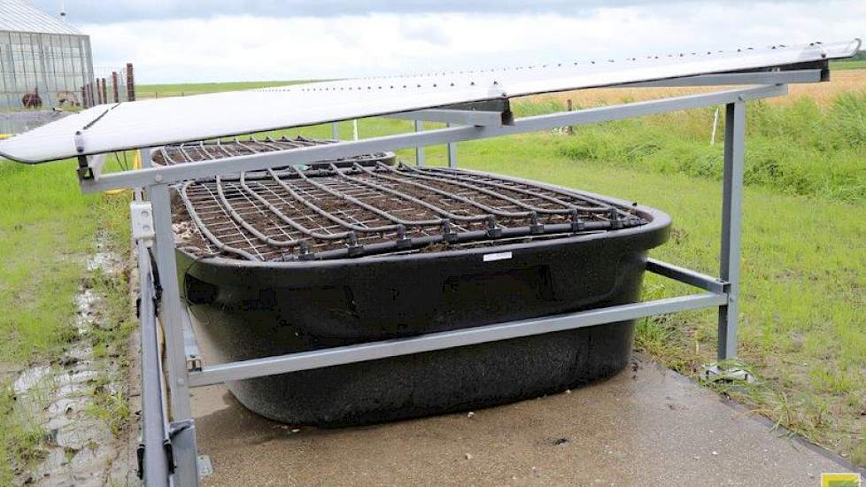 De PhytoBac van Bayer gebruikt organische materialen om de resten van middelen af te breken.