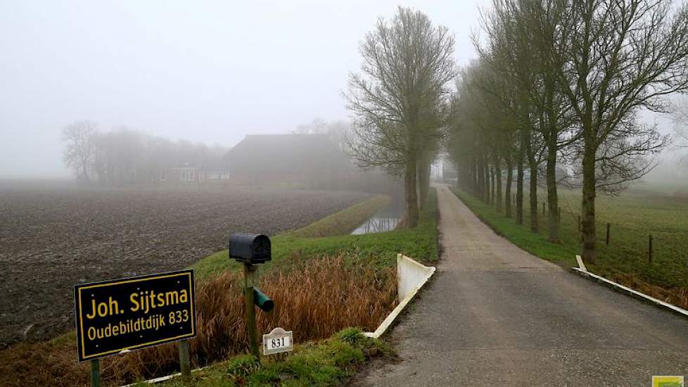 De oude boerderij van Sijtsma stamt uit 1790. Het is een Rijksmonument.