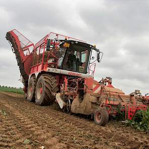 Foto van een Vervaet 625 in actie in de buurt van Einighausen (LB), ingestuurd door Patrick Coenen.