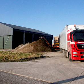 De loods waar Goense alle peen in bewaard is in 2008 gebouwd.