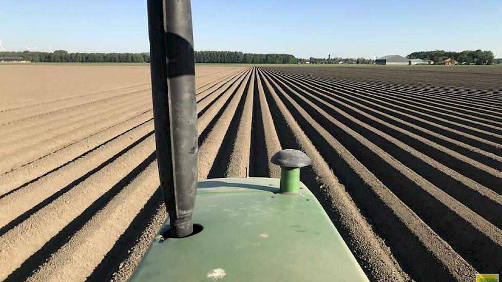 Blitterswijk Agro‏ @BlitAgro 8 mei: #Landschapspracht Mooie basis voor een optimale peen teelt.