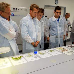 Behalve de nodige tekst en uitleg, waren op het Diagnostiek Lab ook  ziekten, plagen en gebreks- verschijnselen te zien.