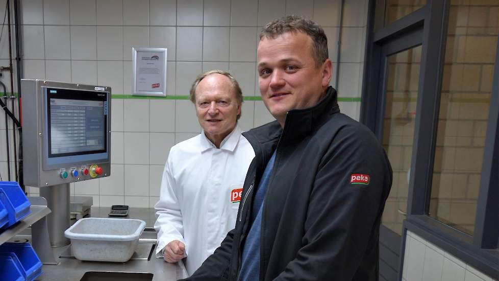 Peka Kroef-directeur Henry Ermers (links) en teeltmanager Jos Vossen.