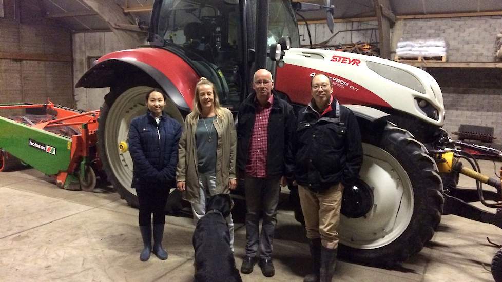 Een Chinese delegatie op bedrijfsbezoek bij Bergmans