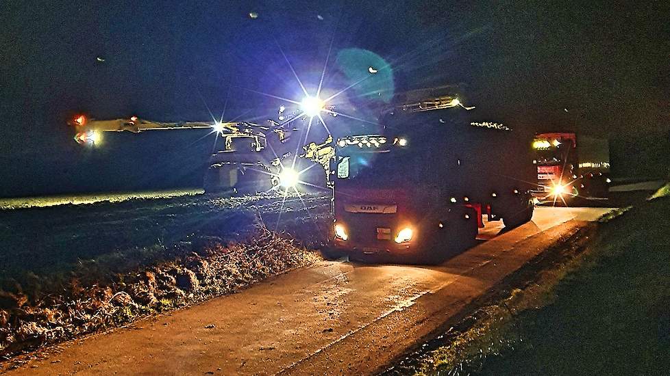 Bij de maatschap Kullen in Vijlen werd door transporteur Stassen de laatste Limburgse bieten geladen.