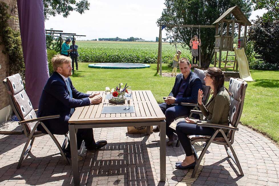 Het bezoek had als doel om de sector een hart onder de riem te steken, zegt akkerbouwvoorman Hendrik Jan ten Cate van de ZLTO. „En dat is gelukt.”