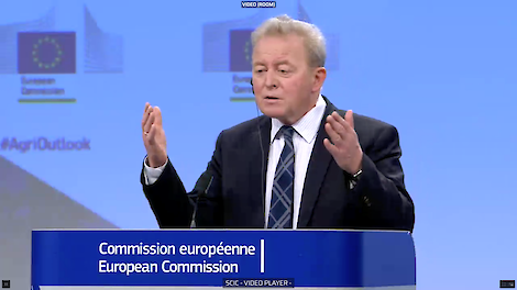 Landbouwcommissaris Janusz Wojciechowski bij de opening van de EU Agricultural Outlook 2020