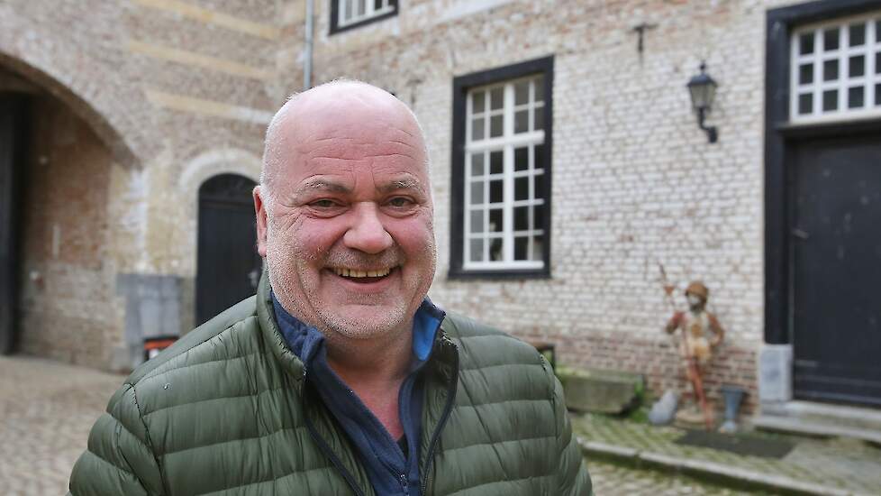 Geert Roebroek is de tweede generatie Roebroek op de hoeve. Zijn ouders zijn direct na de Tweede Wereldoorlog op deze boerderij terechtgekomen.