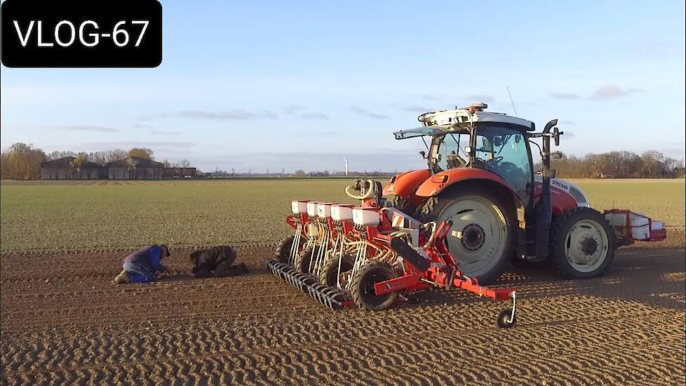 FARMVLOG-67 land bewerken en zaaien