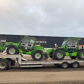 Merlo Benelux kwam tot de deur. Onverrichterzake konden de verreikers weer terug naar België. Op de trailer een Merlo TurboFarmer TF38.10-145 en een Merlo MultiFarmer MF40.9-CS, de enige verreiker met een aftakas en geveerde cabine.