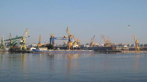 Zal de haven van Constanta volgend seizoen al het Oekraïense graan kunnen verwerken?