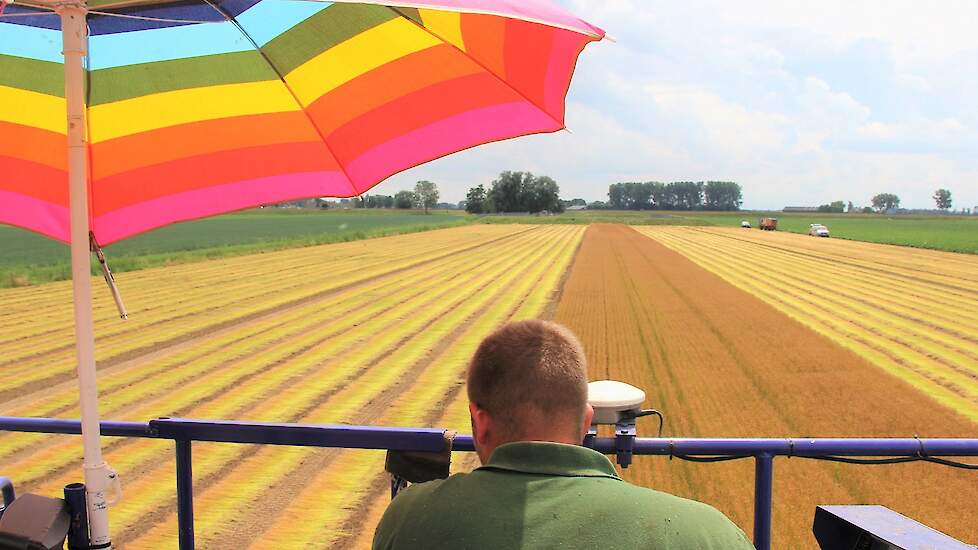 De vlasplukker heeft een werkbreedte van 2,50 meter.