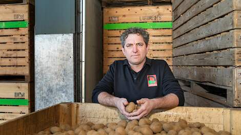 Bladbemesting bij akkerbouwer Liebregts: “Ik wilde een betere kwaliteit, opbrengst en bewaarbaarheid voor mijn producten.”