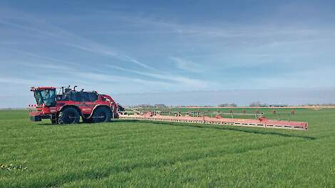 Spotsprayer bij Agro-Servo: 'Helpen om op een akkerbouwmatige manier ruwvoergewassen te telen'