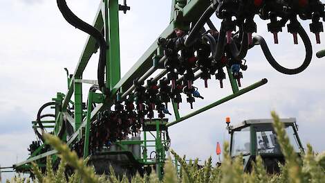 'Momenteel 25 PFAS-pesticiden toegelaten in Nederlandse landbouw'