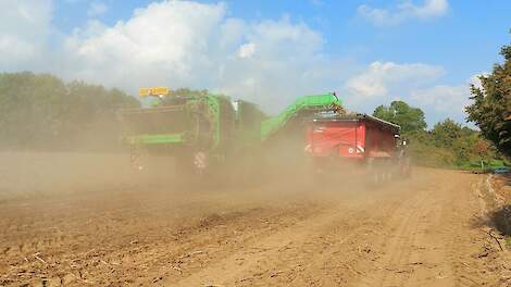 Fotoserie: Ondanks droogte redelijke opbrengsten en goede rooiomstandigheden in Zuid-Limburg