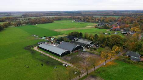 Familie Knijp is akkerbouwer, loonwerker en melkveehouder in één: Balanceren tussen dorp, natuur en boerenpraktijk