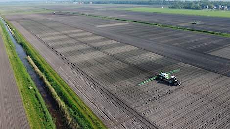 Weer, data en landwerk: die bepalen het leven van de akkerbouwer in 2040