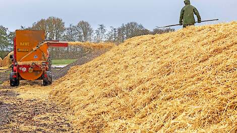 Zetmeelaardappelen onder het stro: laat de nachtvorst maar komen