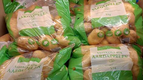 Zilverschurft rukt op bij aardappelen in de schuur