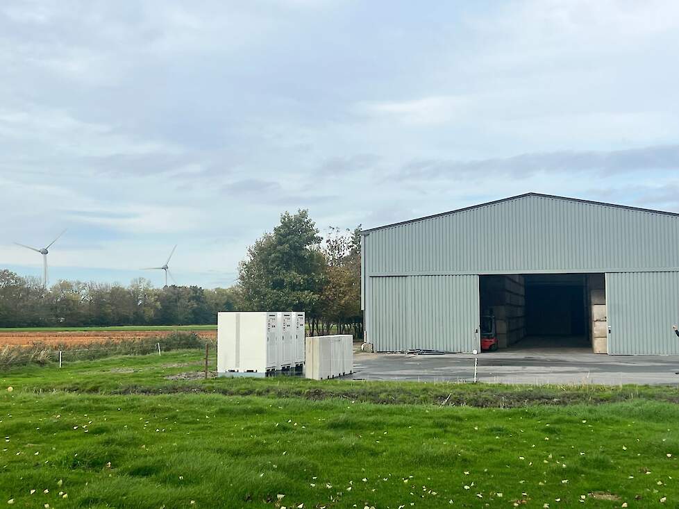 De batterijen op ruimte afstand geplaatst