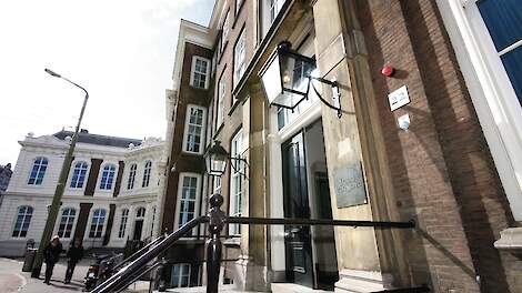 Friese akkerbouwer mag grotere loods bouwen vanwege 1-oktober regel